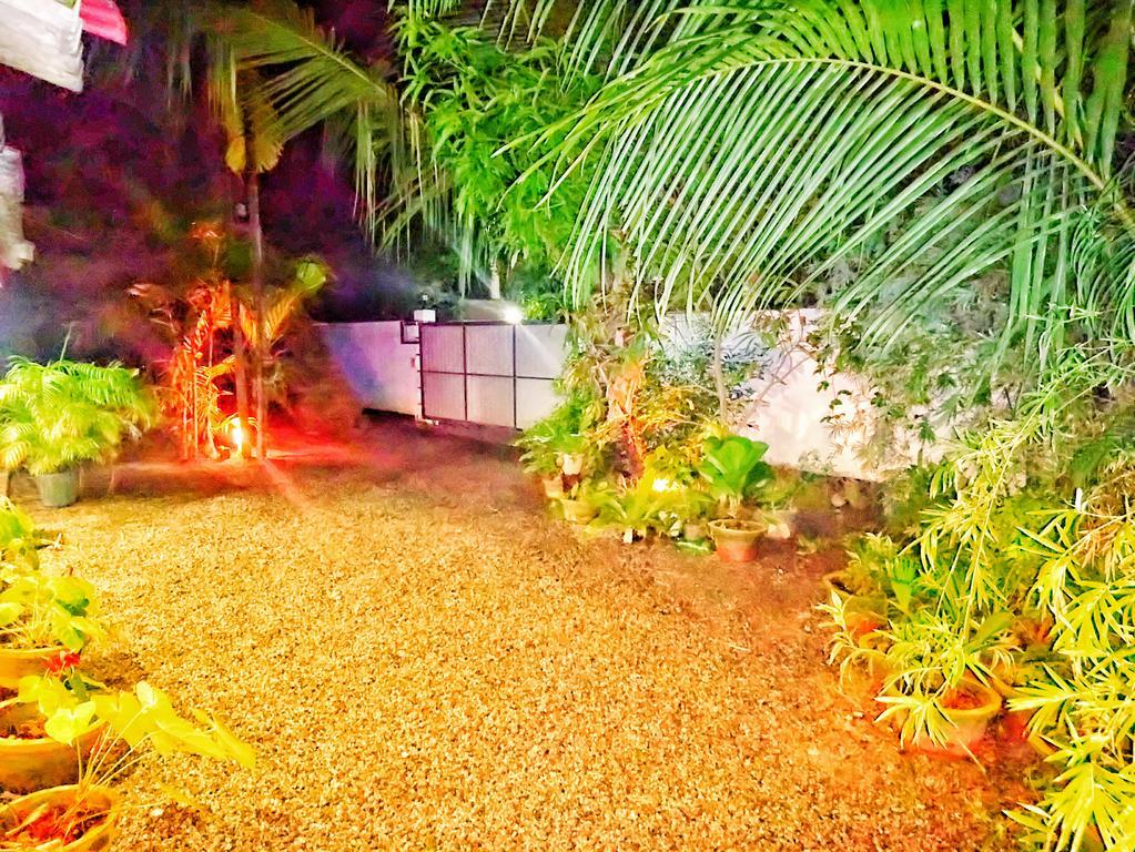 The Bambos Hikkaduwa Exterior foto